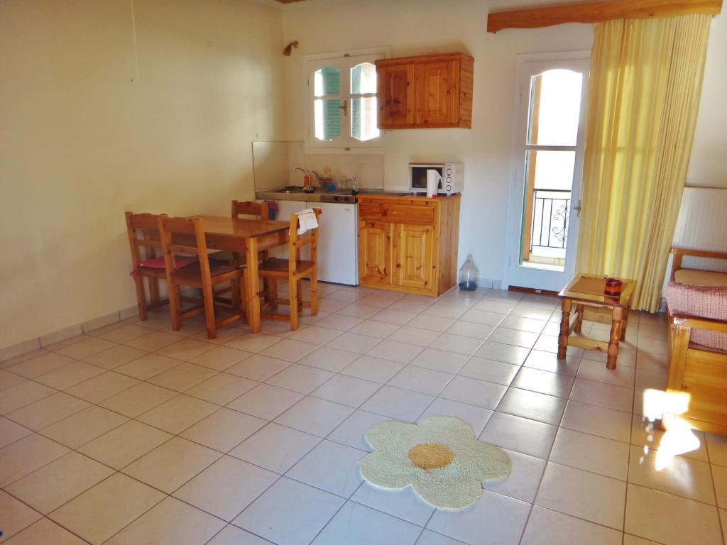 Lefkothea Apartments Frinion Экстерьер фото